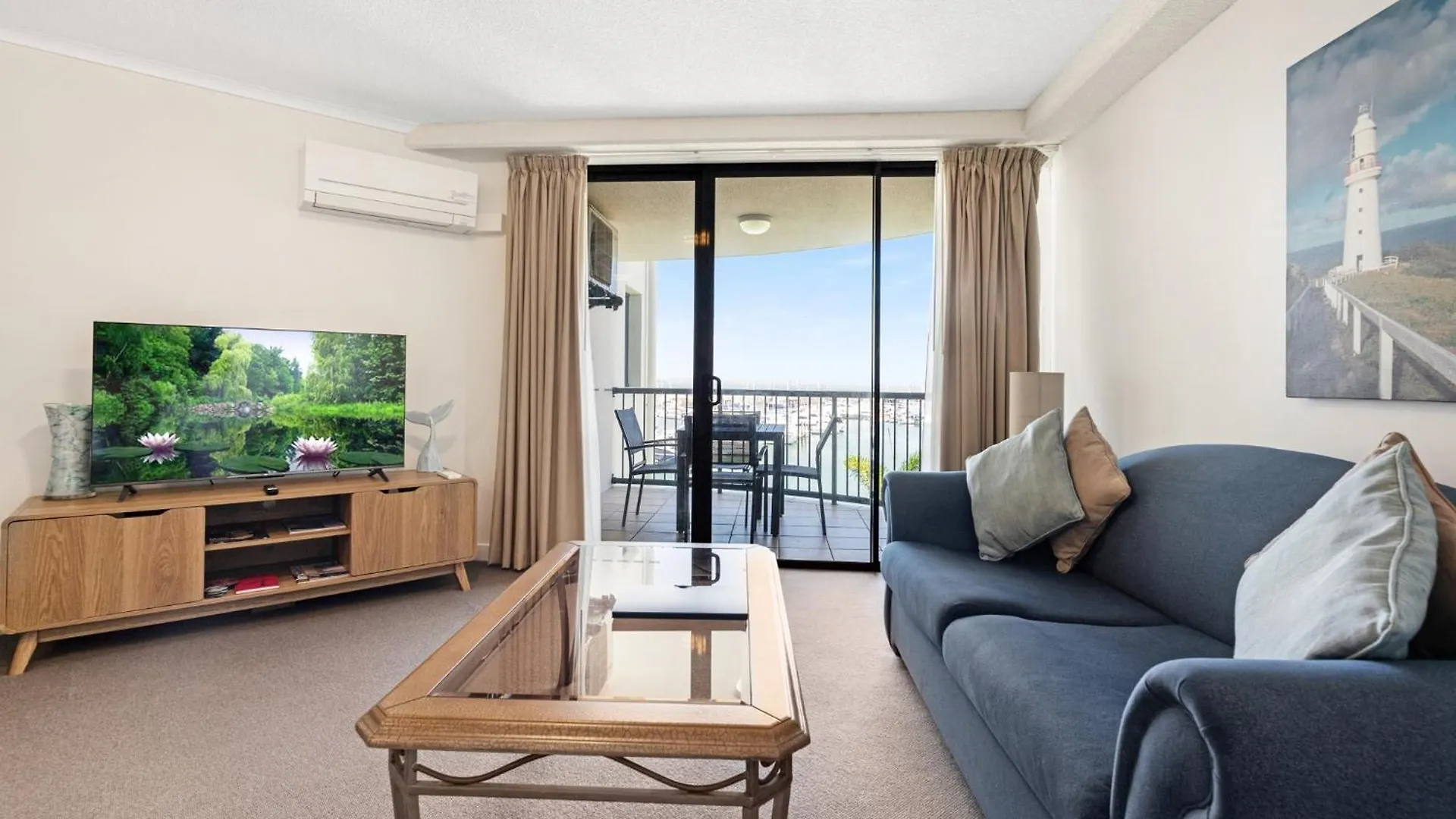 Beautiful Apartment Urangan